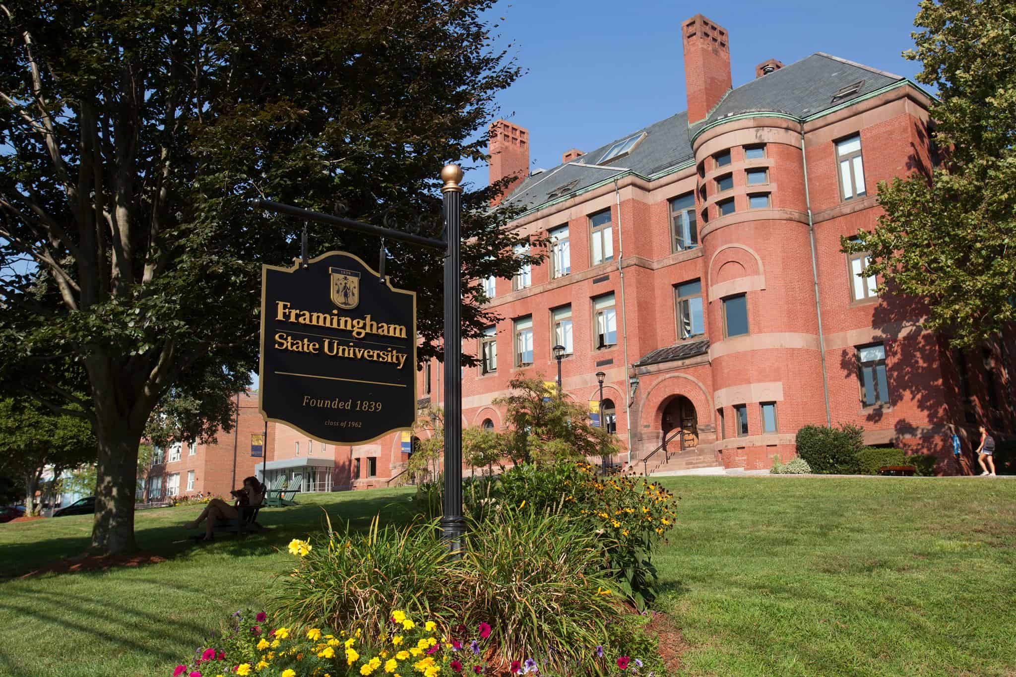 Framingham State University | Traditional School