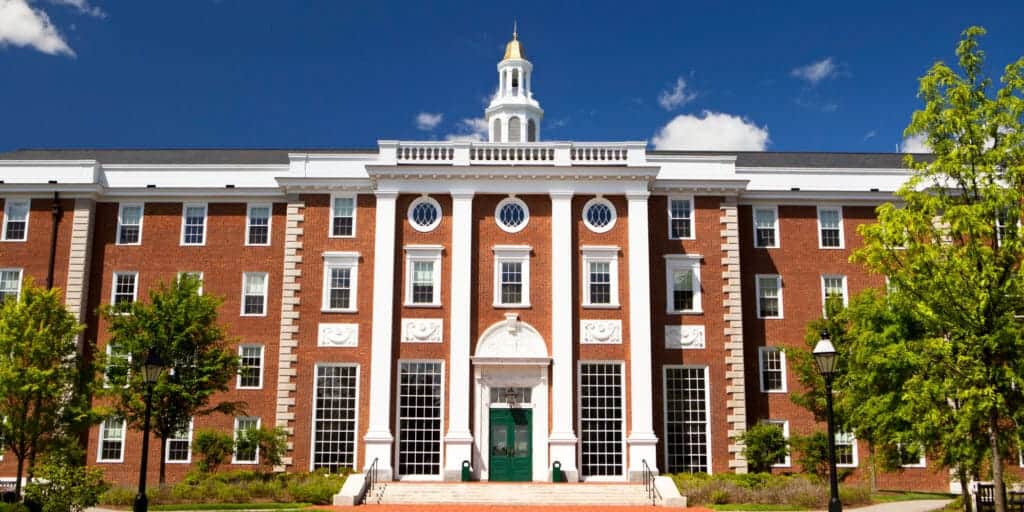 Harvard University_Top 10 best computer science universities in the world