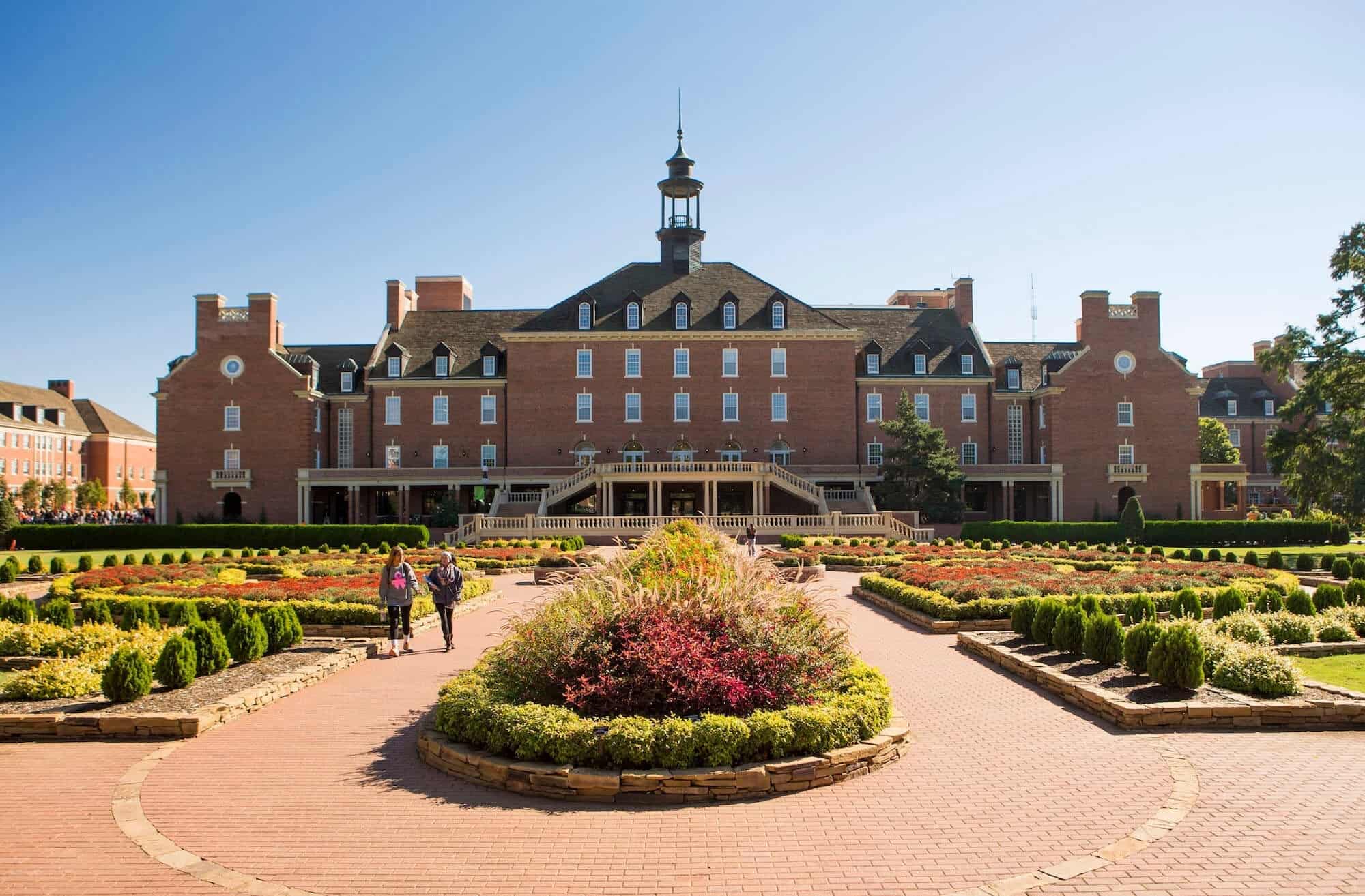 Best Colleges & Universities in Oklahoma | Top Consensus Ranked Schools in  Oklahoma 2021