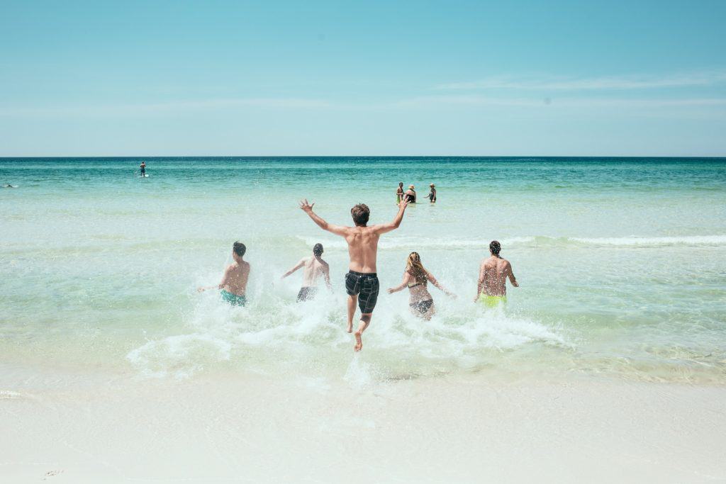 beach friends